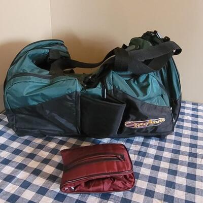 Lot 328: (2) Tote Bags - Red & Green