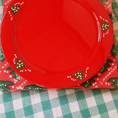 Lot 337: (2) Christmas Plates - Waechtersbach & "Father of Christmas"