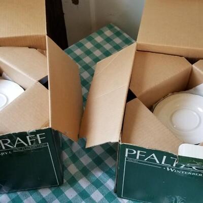 Lot 351: Pfaltzgraff Christmas Dishes
