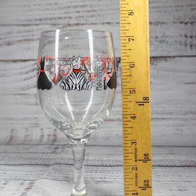 Truly Dazzling Red and Black Fashion Themed Wine Glass with Box