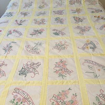 :Lot 8 Handmade Vintage Quilt Top With Embroidered US States Twin Bed Size