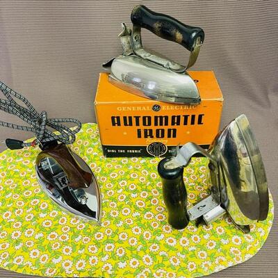 Lot 10  Collection 3 Vintage Electric Irons GE Hotpoint 2 Automatic + 1 Travel 