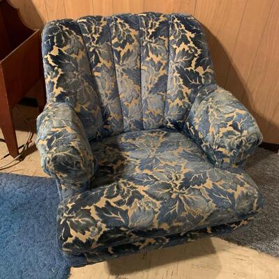 #4 Blue Floral Spinning Armchair