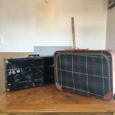 #15 Plaid & Black Vintage Suitcases