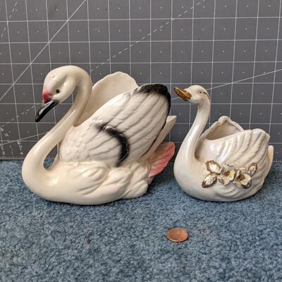 #31 Beautiful Swans 2pc 