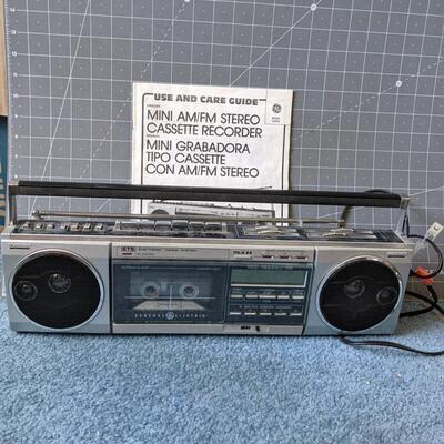 #76 Mini AM/FM Stereo & Cassette Recorder