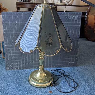 #80 Vintage 8-Panel Glass Touch Lamp
