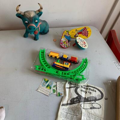 #143 Train Toy, Noise Makers & Bull