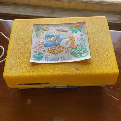 #175 Donald Duck Record Player 45's