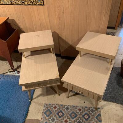 #263 Matching Side Tables 