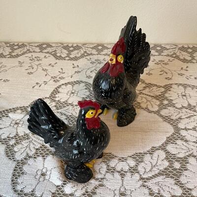 Lot 46 Vintage Pair 2 Black Ceramic Rooster Figurines