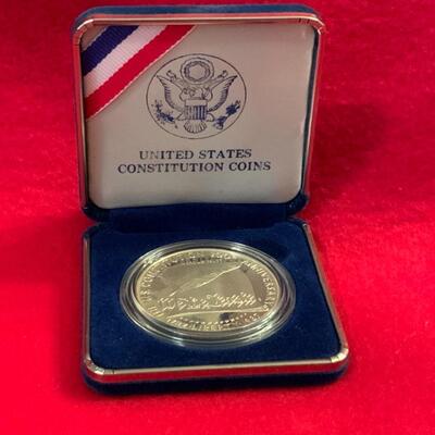 90% SILVER DOLLAR THE U.S. CONSTITUTION 