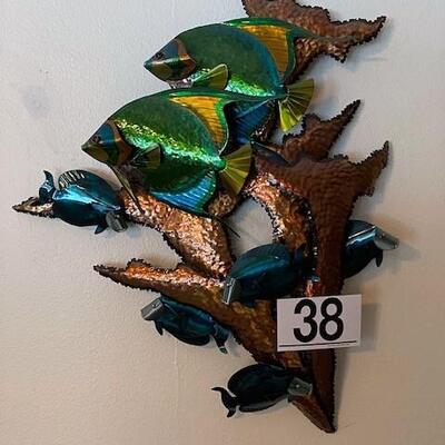 LOT#38L2: Tropical Metal Fish Decor Lot #2