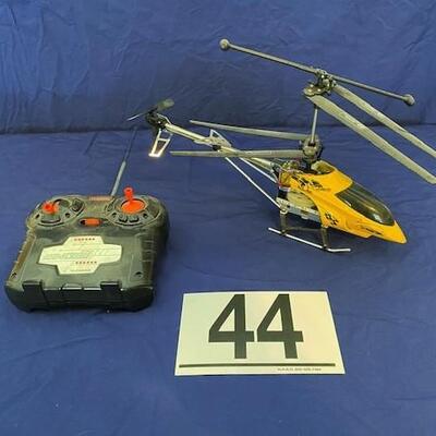 LOT#44L2: Radio Controlled Helicopter