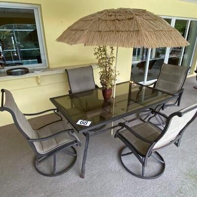 LOT#68P: Grand Resort Patio Table and Chairs