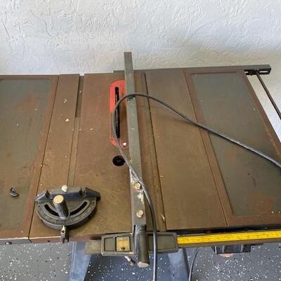 LOT#82G: Craftsman 10-Inch Table Saw