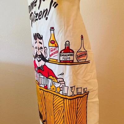 Lot 62 Vintage Novelty Cartoon BBQ Apron