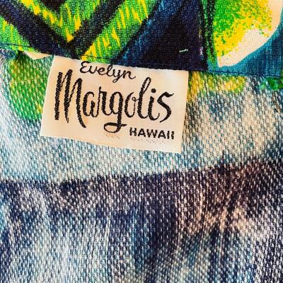 Lot 63  Vintage Woman's Hawaiian Dress Tiki Evelyn Margolis
