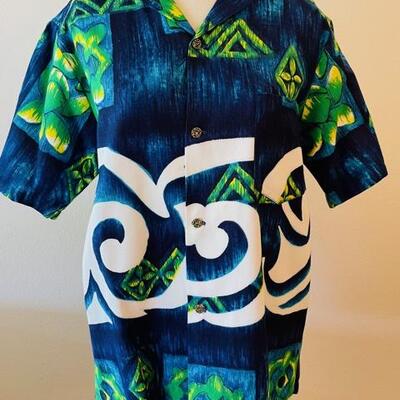 Lot 64 Vintage Mens Hawaiian Shirt Tiki Hanakaki of Hawaii