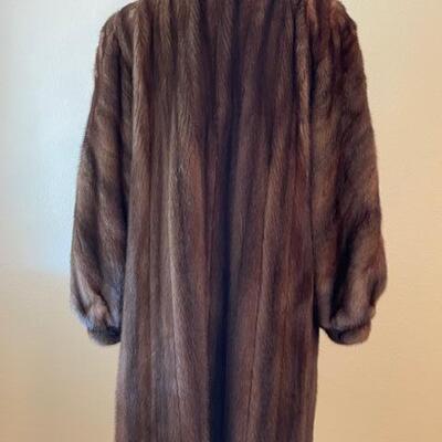 Lot 70 MS Oscar de la Renta Ranch Mink Coat