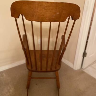 Vintage maple arm rocking chair