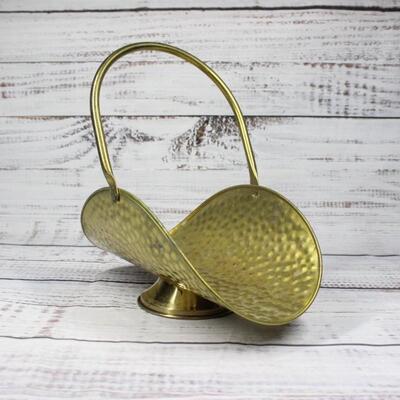 Vintage Made in Holland Hammered Brass Basket by Nijhof Zevenaar
