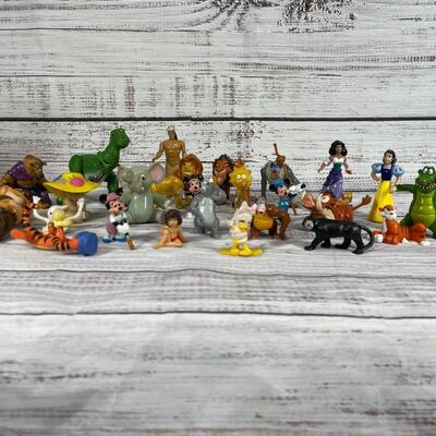 PVC Plastic character figurine lot Disney Warner Bros