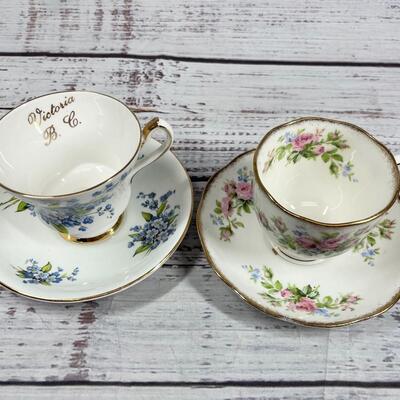 Set of Two Floral Fine Bone China Tea Cups & Saucers Windsor Roslyn 
