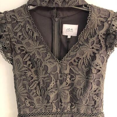JOA lace dress size small