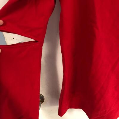 Basik round neck double cut sleeves sweatshirt size small 