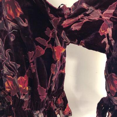 JOA velvet cut sleeve top size extra small 