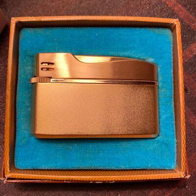 Vintage Noble Gas Cigarette Lighter With Box