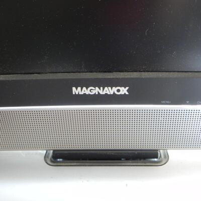 LOT 14   13" MAGNAVOX TV