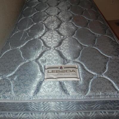 LOT 16   TWIN BED