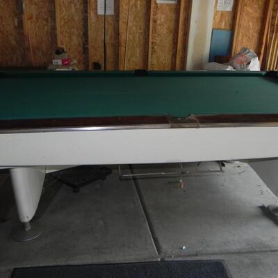 LOT 21  BRUNSWICK POOL TABLE