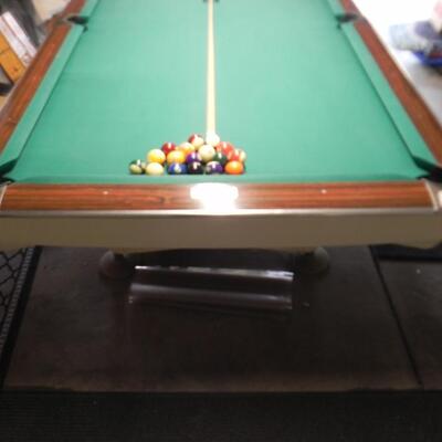 LOT 21  BRUNSWICK POOL TABLE
