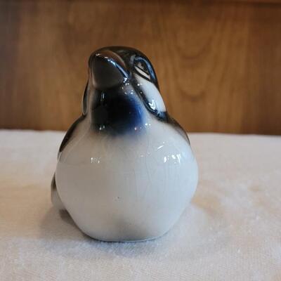 Lot 3: Vintage Ceramic Bird Made in Austria 