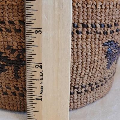 Lot 5: Handmade Basket with Butterflies