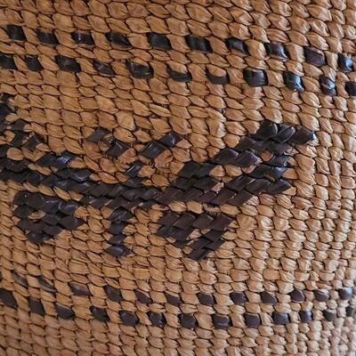 Lot 5: Handmade Basket with Butterflies