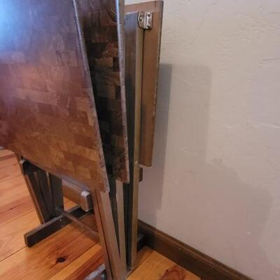 Lot 13: Vintage Meal Trays (3 with th stand)