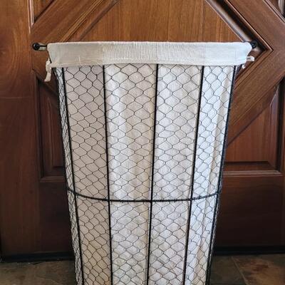 Lot 17: Chicken Wire Laundry Basket with Wood Handles
