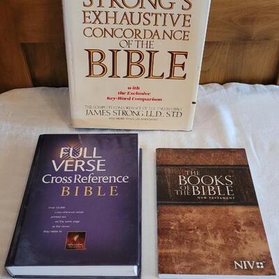 Lot 27: Religious Study Book Lot