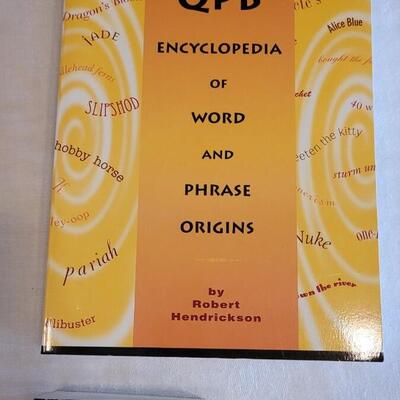 Lot 31: Dictionary/Encyclopedia Book Lot