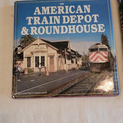 Lot 35: Railroad Books Lot