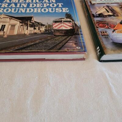 Lot 35: Railroad Books Lot