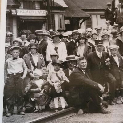 Lot 44: 1930 "Employees Picnic Palmer Lake, Colorado" Denver and Rio Grande Railroad Photograph 