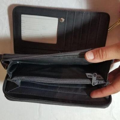 Lot 61: (2) Wallets