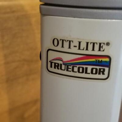 Lot 79: Otto Lite True Color Lamp (bulb needs to be replaced)