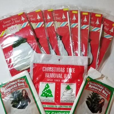 Lot 81: Christmas Tree Removal Bags