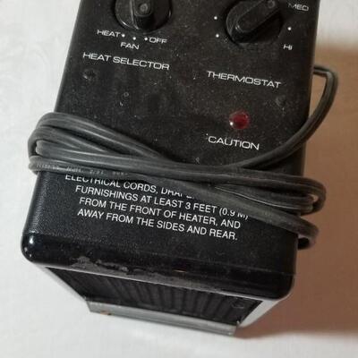 Lot 84: Rival Ceramic Small Heater